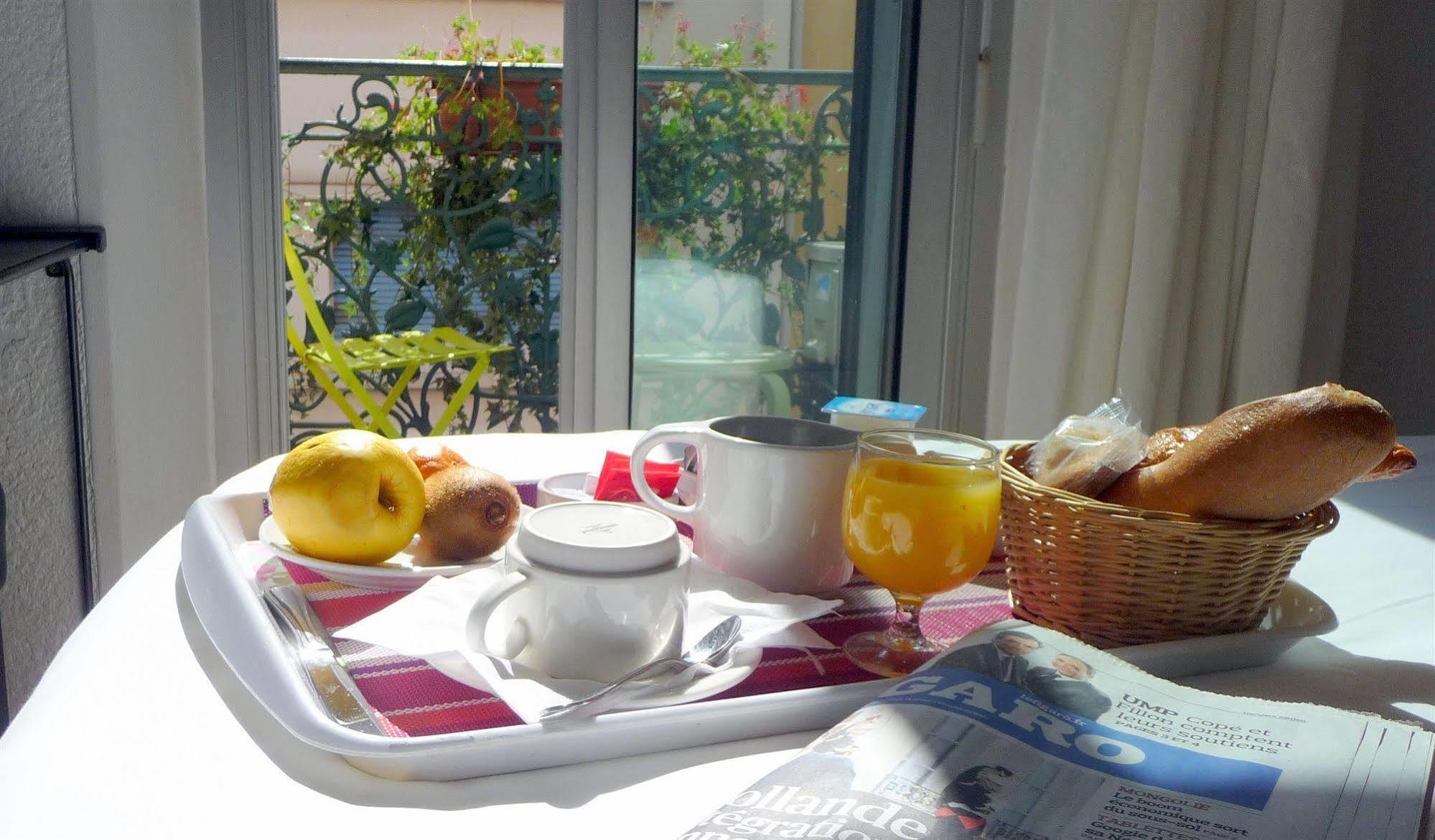 Hotel Brimer Кан Екстериор снимка