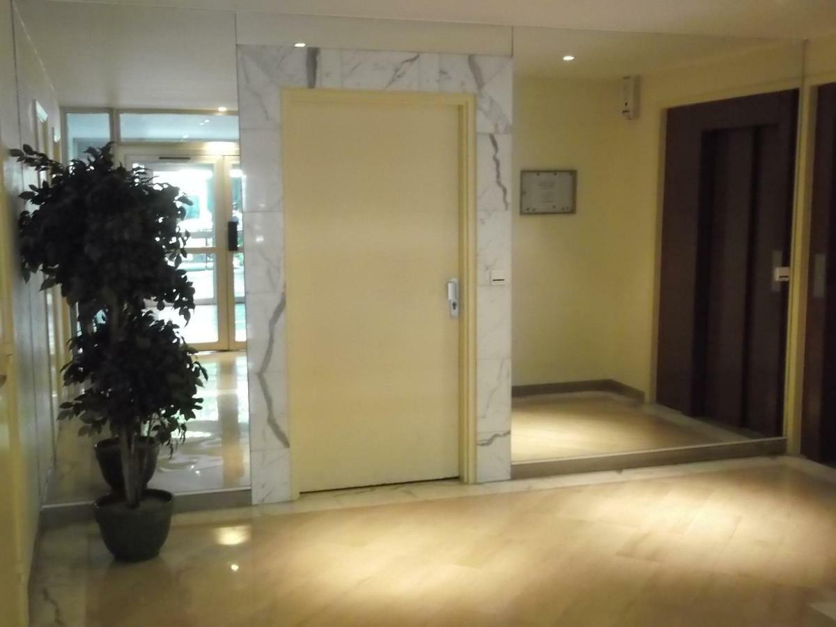 Hotel Brimer Кан Екстериор снимка