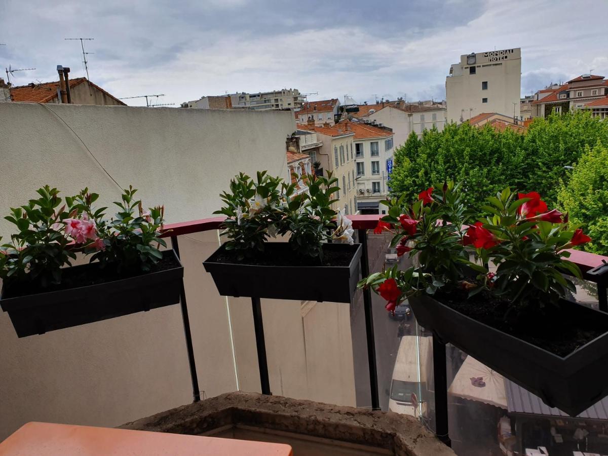 Hotel Brimer Кан Екстериор снимка